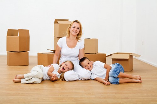 Investigation of a storage service complaint with documents and records